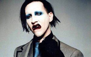 Emiten orden de arresto contra el cantante Marilyn Manson