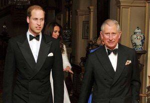 Las declaraciones del príncipe William que hicieron llorar al príncipe Carlos