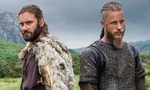 Vikings: Clive Standen relembra 1ª temporada com foto inédita
