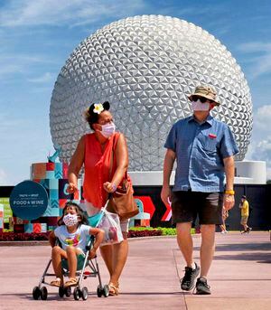 Será opcional uso de mascarilla en espacios comunes abiertos en parques de Disney