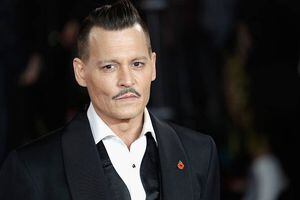 Series: Johnny Depp podría ser Homero en el live-action de “Los Locos Addams”