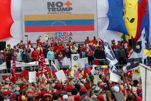 Nicolás Maduro asegura estar "dispuesto" a dialogar para resolver conflicto