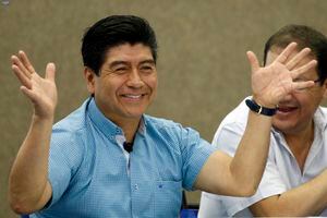 Alcalde electo, Jorge Yunda, pide a políticos retirar propaganda electoral