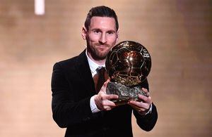 Messi gana el Balón de Oro y da un discurso que hace temblar al mundo