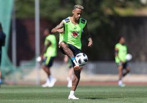 Respiran en Brasil: Neymar entrena normal y apunta a Costa Rica en Rusia 2018