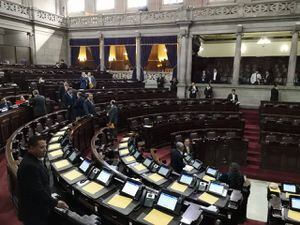 Congreso gasta Q19 millones para alimentación de nuevos diputados