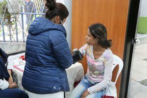 Ecuador ha atendido a más de 23.600 venezolanos en la frontera con Colombia