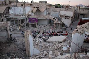 EEUU advierte que Asad estaría preparando ataque químico y amenaza a Siria