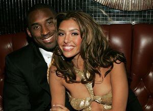 La razón por la que la esposa de Kobe Bryant no abordó el helicóptero accidentado