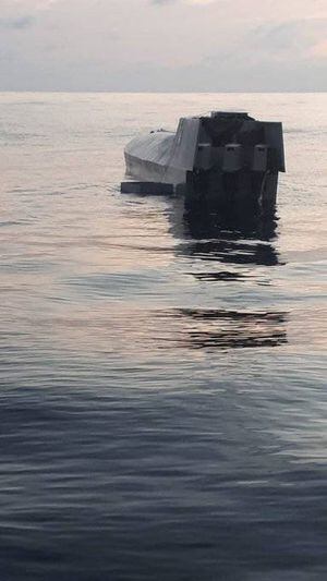 Ejército intercepta embarcación semisumergible en el Pacífico