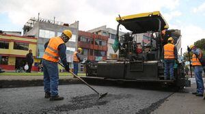 Este lunes 18 de mayo reiniciaron trabajos de repavimentación en Quito