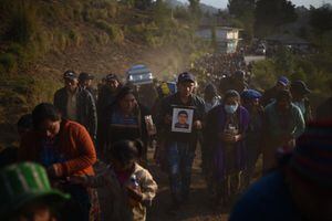 Comitancillo da el último adiós a migrantes asesinados en Tamaulipas