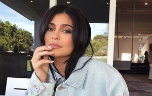 Esta es la primera foto de la hija de Kylie Jenner, ¡y ya le tiene nombre!