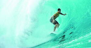 Com Medina e Italo na briga, etapa de surfe em Noronha define campeão no domingo