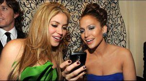Indignación y furia por el póster de Shakira y Jennifer Lopez para el Super Bowl