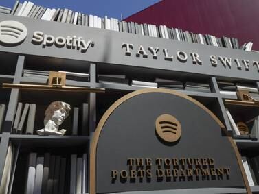 Taylor Swift rompe el récord de más discos de vinilos vendidos en una semana