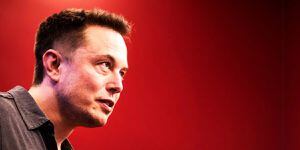 Elon Musk activa servicio de internet de Starlink en Ucrania