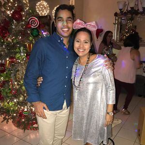 Hijo de Keylla Hernández vive nostálgica víspera de año nuevo y recuerda a su madre