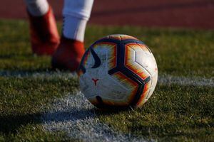 No puede volver el fútbol: suspendieron el partido entre Magallanes y Cobreloa por la Primera B