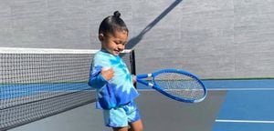 El inmenso clóset de la hija de Kylie Jenner lleno con más de 30 pares de tenis costosos