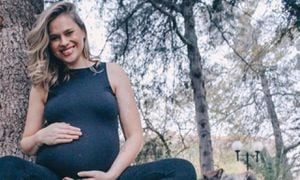 Eliana Albasetti comparte foto de su avanzado embarazo y su bebé se "asoma" en su panza