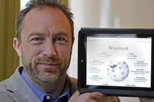 Jimmy Wales, el vecino de la NASA que dejó su doctorado por aburrimiento y creó Wikipedia