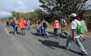 Cárcel a hombres que transportaban embarcación con 57 migrantes ilegales