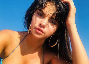 El secreto de Selena Gomez para sentirse segura a pesar de su acné