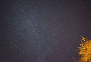 ¿Cómo ver la espectacular lluvia de meteoritos del cometa Halley?