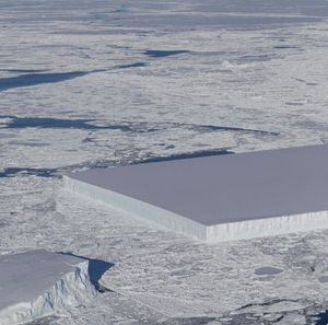 Un iceberg perfectamente rectangular está llamando la atención de la comunidad científica