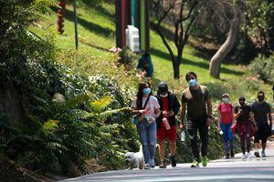 Parques Urbanos abrirán sólo en la banda horaria Elige Vivir Sano