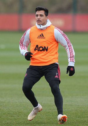 Alexis Sánchez fue descartado en Manchester United y deberá esperar el 2019 para volver a las canchas