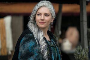 Vikings: Atriz revela que produção 'se mancou' e anuncia mudanças para Lagertha na 6ª temporada