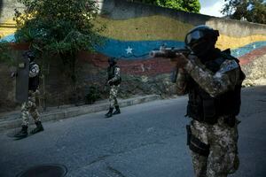¿Cómo actúan las FAES, los escuadrones de la muerte venezolanos?