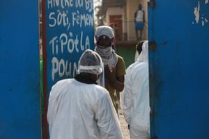 El drama en el cité con 33 haitianos con coronavirus en Quilicura