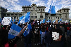 Continúan protestas en contra del presidente de Guatemala