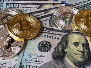 Confira a cotação do dólar, euro e bitcoin nesta quarta-feira, 5 de dezembro