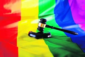 Policía investigará una querella que discrimina a personas LGBTT
