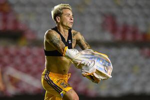 Tigres con nueve hombres hace la hazaña y se lleva los tres puntos de Querétaro