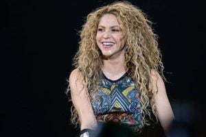 ¡Shakira está embarazada! Así lo aseguró una famosa vidente