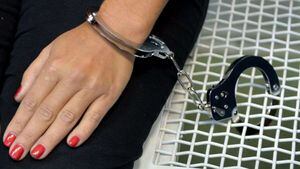 Mujer que mató a su hija en Manta fue sentenciada a 34 años de prisión