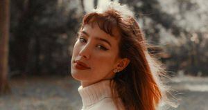 Cortes de cabello debajo del hombro perfectos para mujeres de cara ovalada