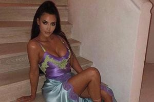 Kim Kardashian ofreció un tour de su renovado baño que dejó a sus seguidores algo confundidos