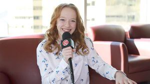 Que amor! Amybeth McNulty, de Anne With an E, revela que está namorando ator famoso