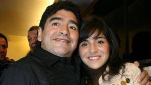 "Recen por él", la hija de Maradona publica misteriosos mensajes en Instagram