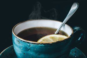 Chá preto: 4 benefícios para a saúde que talvez você não conheça