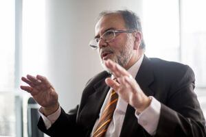 Indignación en Ministerio de Economía contra el Banco Mundial por perjudicar a Chile: "Es una inmoralidad pocas veces vista"