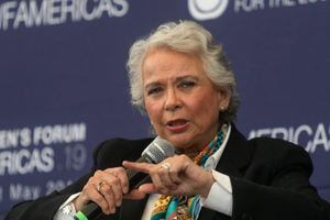 Olga Sánchez Cordero, a favor del aborto y uso de la marihuana