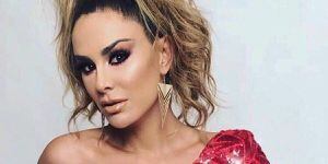 Foto de Ninel Conde revive polémica de sus cirugías y ‘haters' encuentran otros detalles