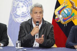 Moreno dice que en los próximos días se vacunarán 14.000 personas vulnerables y que  irá "subiendo la capacidad de operar"